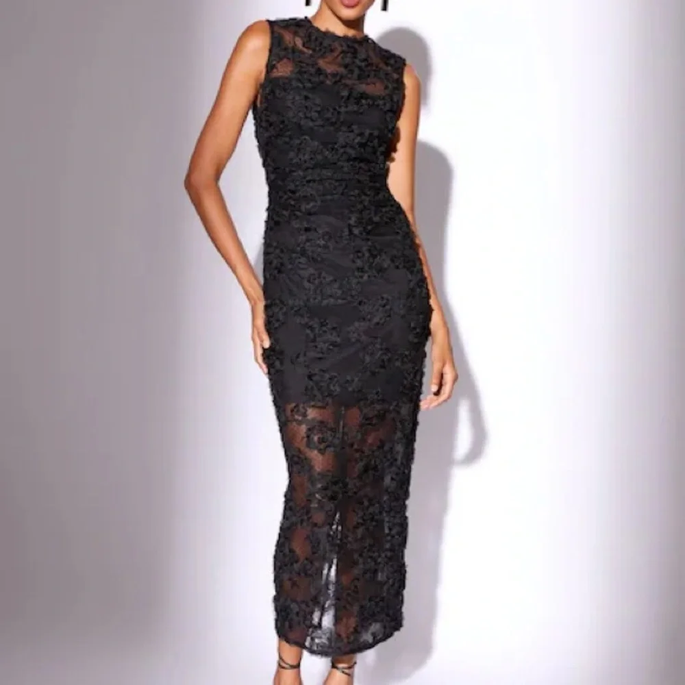 NWT (size 10) Lipsy Black 3d Floral Mesh Midaxi Bodycon Dress - Picture 1 of 10